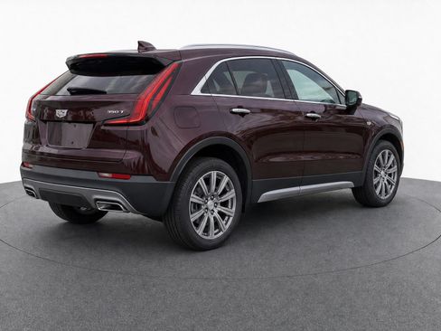Used 2020 Cadillac XT4 Premium Luxury w/ Driver Awareness Package FWD image 4