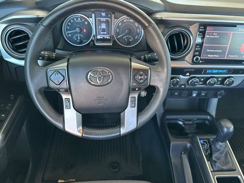 Used 2023 Toyota Tacoma SR5 AWD/4WD image 14