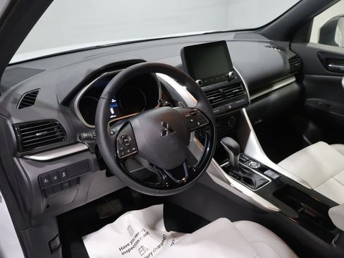 Used 2024 Mitsubishi Eclipse Cross SEL AWD/4WD image 15