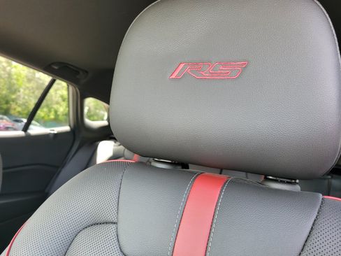Used 2025 Chevrolet Trax RS w/ Sunroof Package FWD image 33