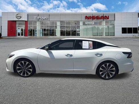 Used 2019 Nissan Maxima Platinum w/ Illumination Package FWD image 4