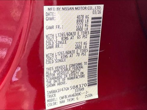 Used 2016 Nissan Titan SL image 36