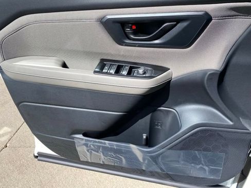 New 2026 Subaru Forester Premium AWD/4WD image 13
