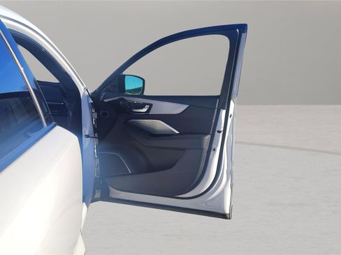 Used 2023 Acura MDX A-Spec image 17