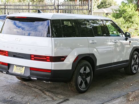 New 2026 Hyundai Santa Fe SE image 6