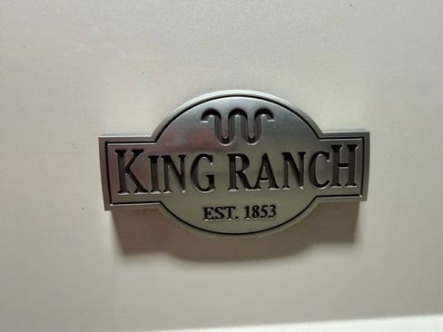Used 2019 Ford F250 King Ranch w/ King Ranch Ultimate Package AWD/4WD image 12