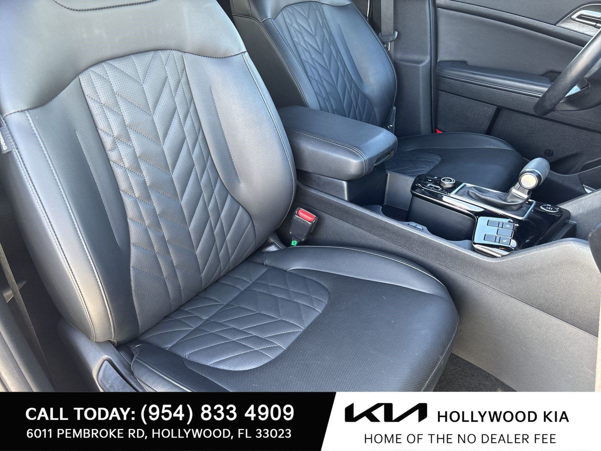 Used 2023 Kia Sportage X-Line AWD/4WD image 25