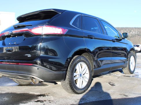 Used 2018 Ford Edge SEL image 5