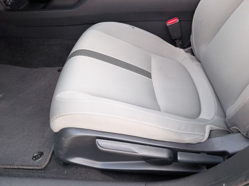 Used 2017 Honda Civic EX image 10
