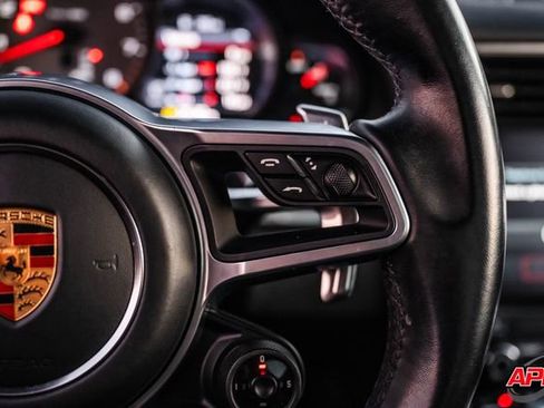 Used 2019 Porsche 911 Carrera 4S image 63