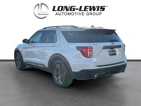 Used 2024 Ford Explorer XLT w/ Equipment Group 202A image 4