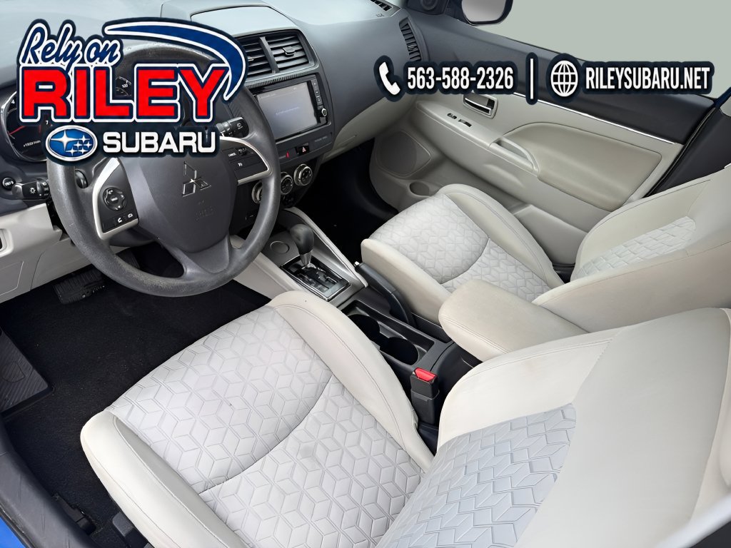 Used 2020 Mitsubishi Outlander Sport ES FWD image 11