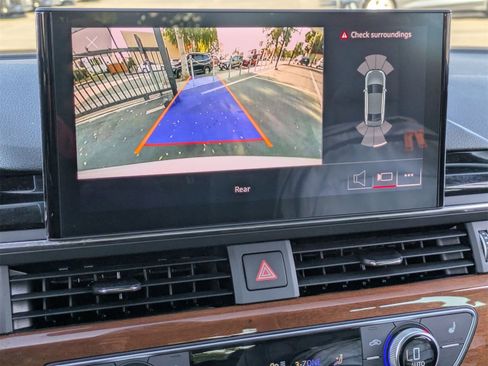 Used 2023 Audi A4 2.0T Premium w/ Convenience Package image 13