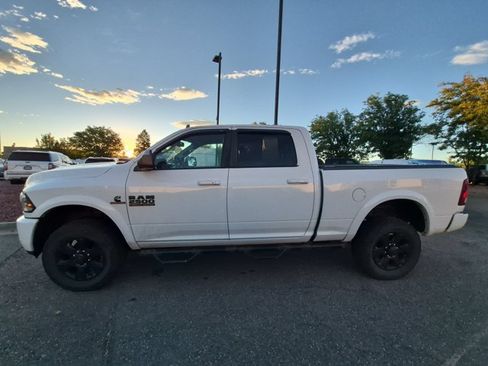 Used 2016 RAM 2500 Laramie w/ Sport Appearance Group AWD/4WD image 8