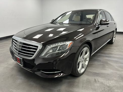 Used 2015 Mercedes-Benz S 550 4MATIC Sedan image 2