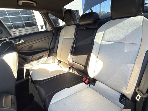 Used 2019 Volkswagen Jetta R-Line w/ R-Line Cold Weather Package image 35