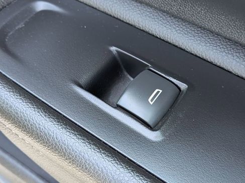 Used 2023 GMC Terrain SLE w/ Driver Convenience Package FWD image 35