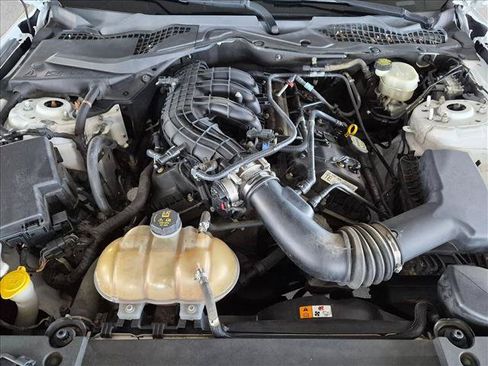 Used 2015 Ford Mustang Coupe w/ Equipment Group 051A RWD image 22