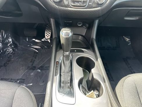 Used 2017 Chevrolet Malibu LS FWD image 20