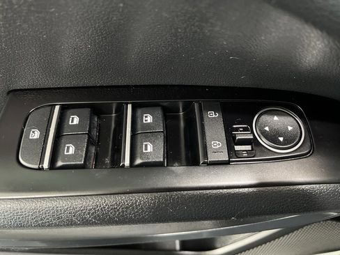 Used 2022 Kia Soul EX image 29