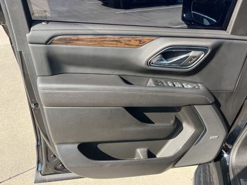 Used 2024 Chevrolet Suburban Premier w/ Max Trailering Package image 15