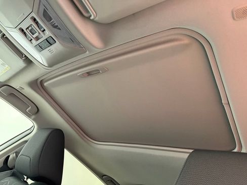 Certified 2025 Toyota RAV4 XLE AWD/4WD image 19