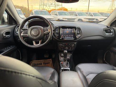Certified 2018 Jeep Compass Limited w/ Navigation Group image 28