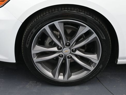Used 2024 Chevrolet Malibu LT FWD image 18