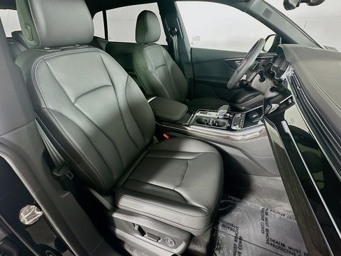 New 2026 Audi Q8 Premium AWD/4WD image 8
