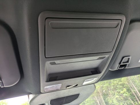 New 2025 Ford Escape ST-Line w/ Equipment Group 301A image 23