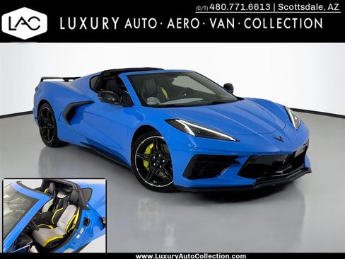 Used 2021 Chevrolet Corvette Stingray Premium Cpe w/ Z51 Performance Package RWD image 1