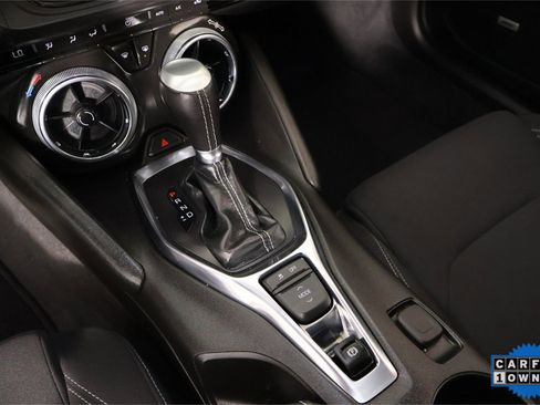 Used 2022 Chevrolet Camaro LT w/ RS Package image 7