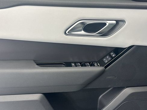 Certified 2026 Land Rover Range Rover Velar S AWD/4WD image 22