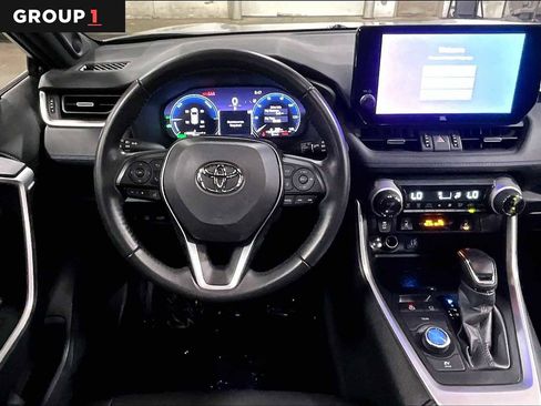 Used 2024 Toyota RAV4 XSE w/ Advanced Technology Package AWD/4WD image 5
