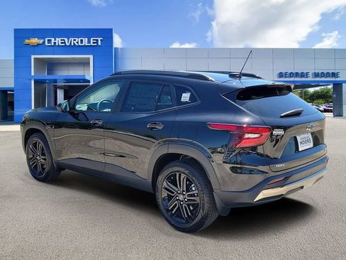 New 2025 Chevrolet Trax ACTIV w/ Driver Confidence Package FWD image 3