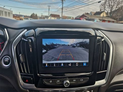 Used 2023 Chevrolet Traverse Premier w/ Redline Edition image 24