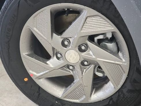 Certified 2026 Hyundai Sonata SE FWD image 14