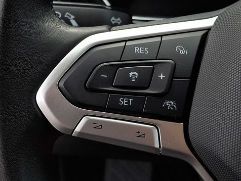 Used 2023 Volkswagen Jetta SE FWD image 18