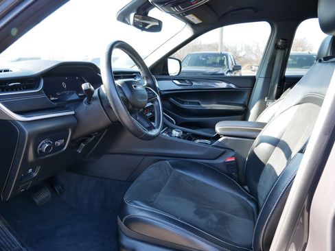 Used 2021 Jeep Grand Cherokee L Laredo AWD/4WD image 15