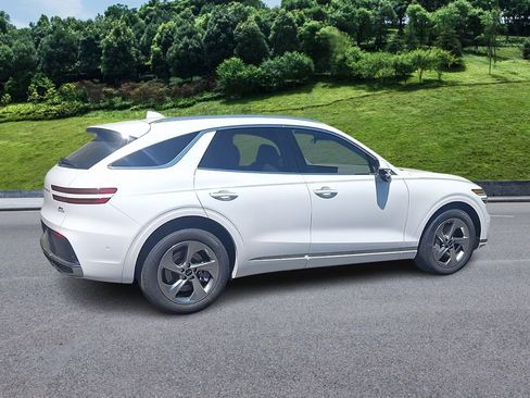 New 2026 Genesis GV70 2.5T Advanced image 4