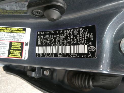 Used 2015 Toyota Corolla L image 10