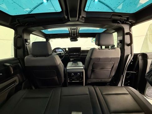 Used 2025 GMC Hummer EV 2X AWD/4WD image 26