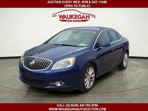 Used 2013 Buick Verano FWD image 1