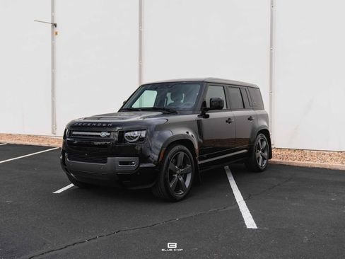 Used 2024 Land Rover Defender 110 V8 image 8