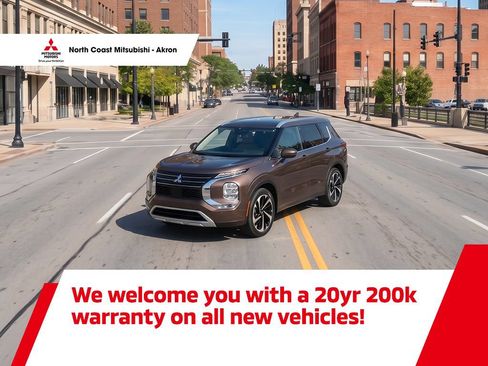 Used 2021 Lincoln Aviator Reserve RWD image 4