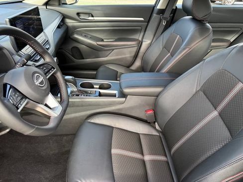 Used 2026 Nissan Altima 2.5 SR FWD image 13