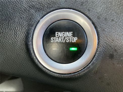 Used 2018 GMC Terrain SLE image 19