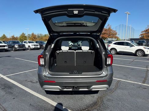 New 2026 Ford Explorer Platinum w/ LUX Leather Package image 7