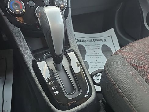 Used 2017 Chevrolet Sonic LT w/ Convenience Package image 23