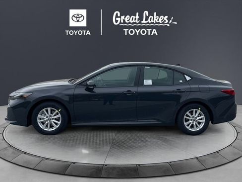 New 2026 Toyota Camry LE image 2